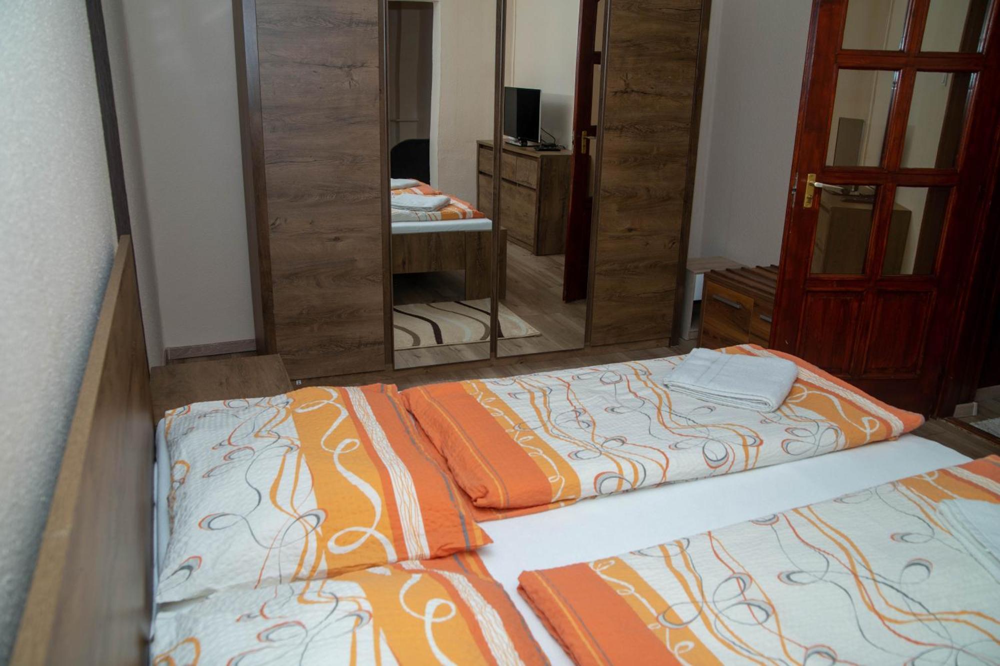 Hotel Boroka Vendeghaz Turkeve Exteriér fotografie